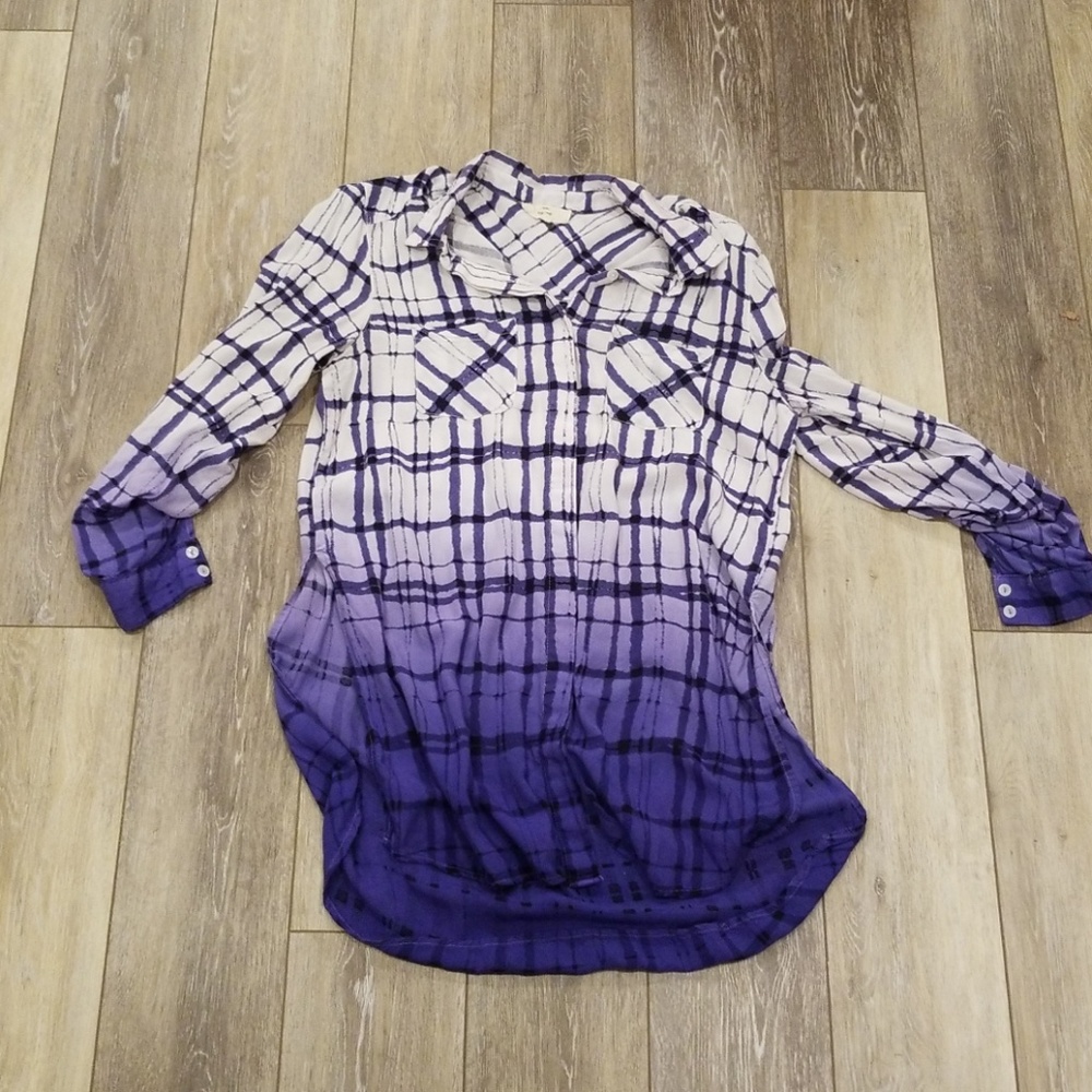 Violet Color Tunic Button Down Size Medium - image 1